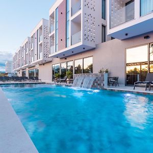 Trio Resort